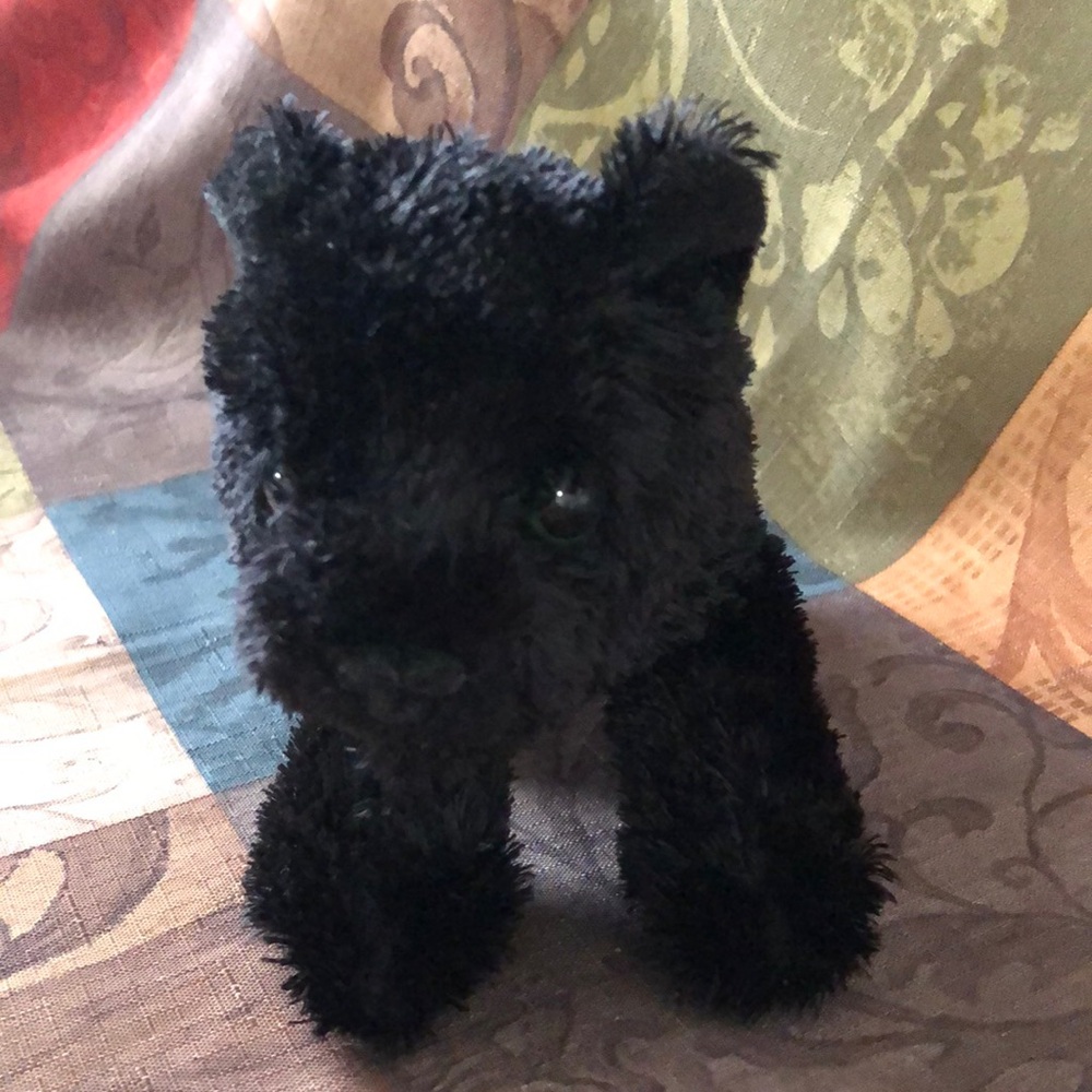 🛍️5/$20🛍️EUC Black Panther from Aurora.